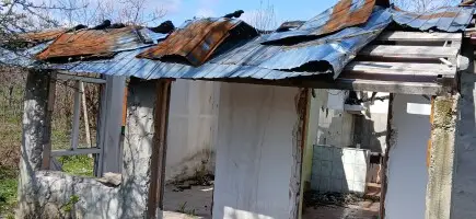 Reconstrucție casă distrusă în incendiu