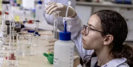 КЕЙМБРИДЖ: СБЪДНАТА МЕЧТА, НУЖДАЕЩА СЕ ОТ ПОДКРЕПА